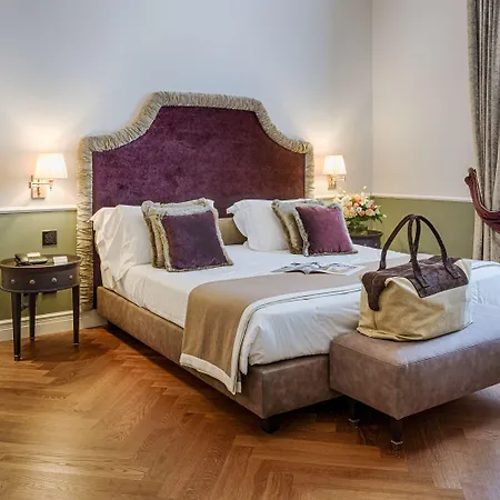 Hotel Palazzo Roselli Cecconi 3*