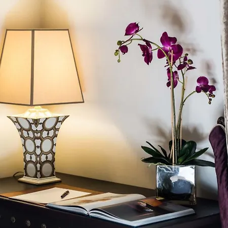 Palazzo Roselli Cecconi Hotel