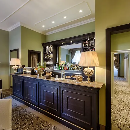 Palazzo Roselli Cecconi Hotel 3*