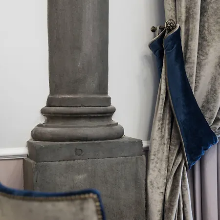 Palazzo Roselli Cecconi Florence