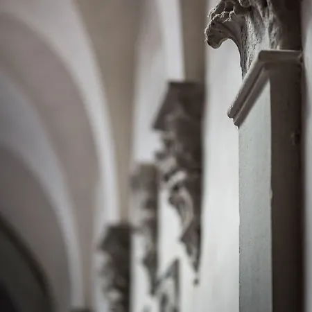 Palazzo Roselli Cecconi 3* Florence