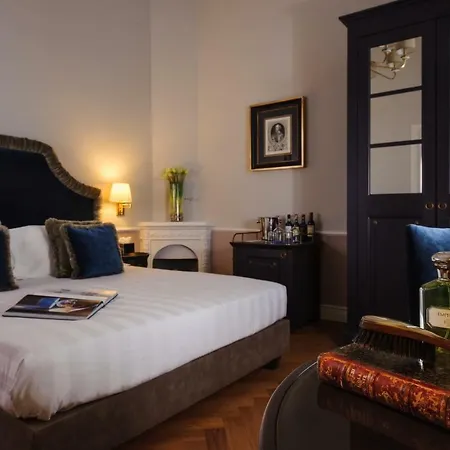 Hotel Palazzo Roselli Cecconi 3*